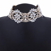 Vintage Big Crystal Flowers Collar Choker Necklace - GG Classy Boutique 