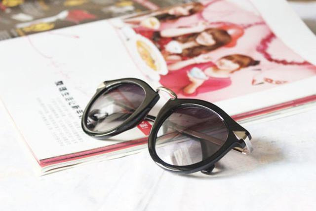 New Vintage Designer Retro Round Sun Glasses - GG Classy Boutique 