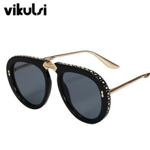 Luxury Folding Diamond Frame Sunglasses - GG Classy Boutique 